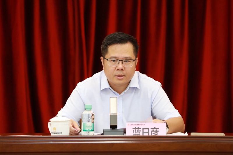 3.藍日彥講話(huà).JPG